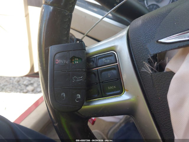 45507266 :رقم المزاد ، 2C3CCAAGXDH573340 vin ، 2013 Chrysler 300 Motown مزاد بيع