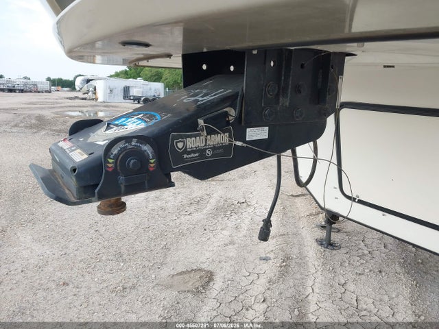 Продажа на аукционе авто 2019 Keystone Montana Series M-312, vin: 4YDF31220K4700924, номер лота: 45507281