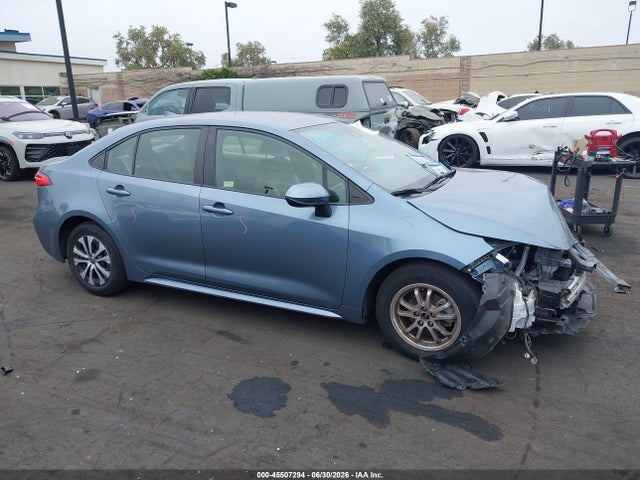 Toyota Corolla Hybrid Le 2022 JTDEAMDE7N3013141 Image 14