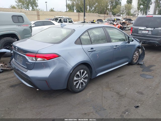 Toyota Corolla Hybrid Le 2022 JTDEAMDE7N3013141 Image 4