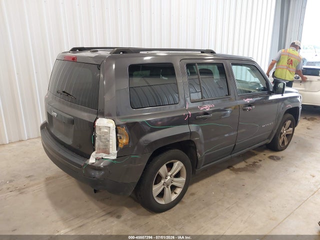 Jeep Patriot Latitude 2016 1C4NJPFA0GD794853 Image 4