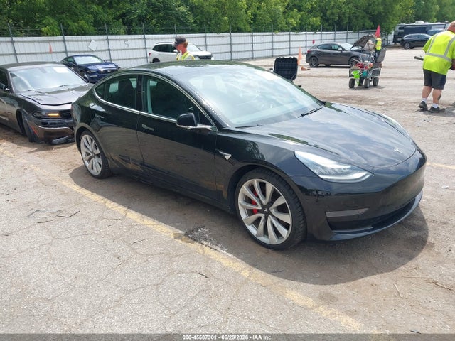 Auction sale of the 2019 Tesla Model 3 Long Range/performance, vin: 5YJ3E1EB0KF392593, lot number: 45507301