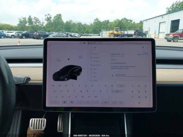 45507301 :رقم المزاد ، 5YJ3E1EB0KF392593 vin ، 2019 Tesla Model 3 Long Range/performance مزاد بيع