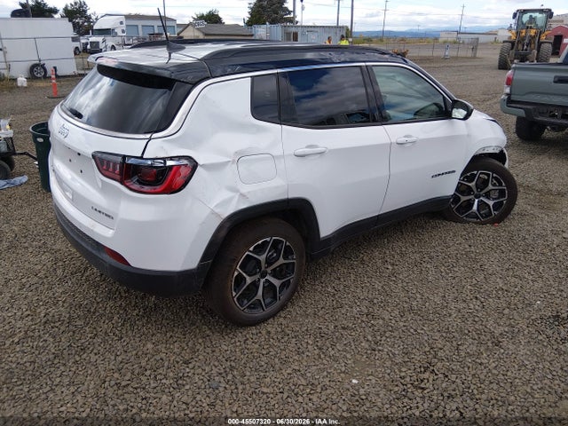Jeep Compass Limited 2026 3C4NJDCN4TT244890 Image 4