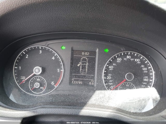 45507323 :رقم المزاد ، 1VWBV7A3XFC047200 vin ، 2015 Volkswagen Passat 2.0l Tdi Se مزاد بيع