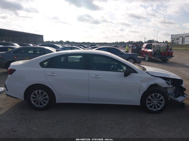 Продажа на аукционе авто 2021 Kia Forte Fe, vin: 3KPF24AD8ME402004, номер лота: 45507326