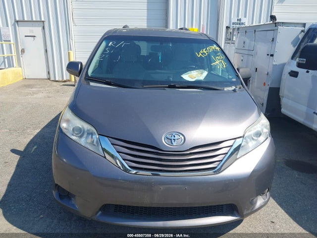 Aukcja sprzedaży 2015 Toyota Sienna Le 8 Passenger, vin: 5TDKK3DC7FS630614, numer aukcji: 45507358