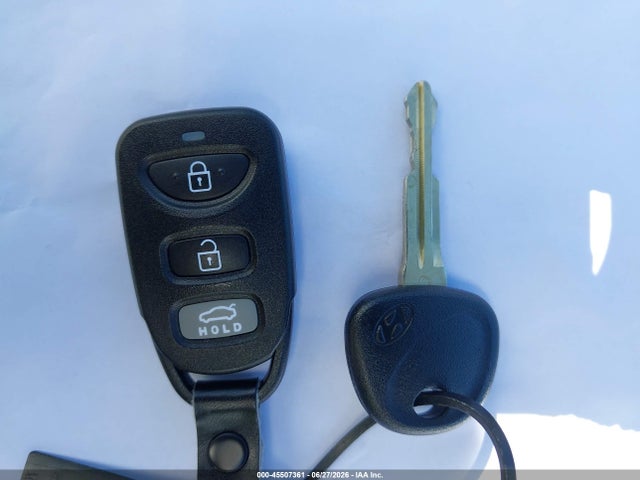 Hyundai ELANTRA SE 2020 5NPD74LF2LH616343 Image 11
