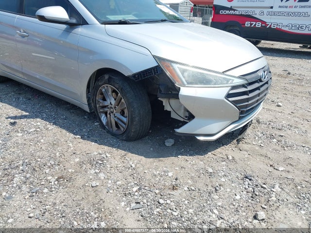 Hyundai ELANTRA SEL 2019 5NPD84LF4KH416916 Image 6