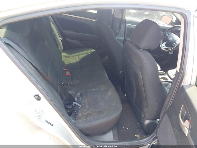 5NPD84LF4KH416916 Hyundai ELANTRA SEL