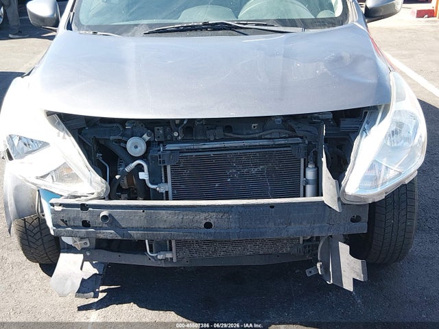 3N1CN7AP8HL844386 Nissan Versa 1.6 Sv