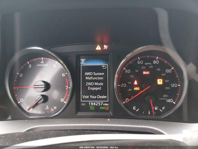 Toyota RAV4 SE 2017 JTMJFREV5HD211744 Image 7