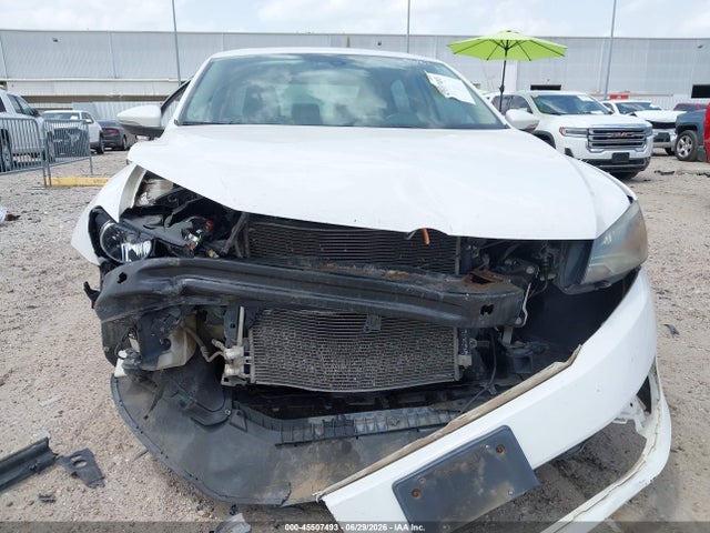 2012 Volkswagen Passat 2.5l Se მანქანა იყიდება აუქციონზე, vin: 1VWBH7A36CC101739, აუქციონის ნომერი: 45507493