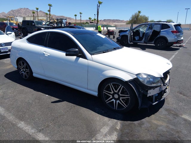 Aukcja sprzedaży 2015 Mercedes-benz C 250, vin: WDDGJ4HB9FG405174, numer aukcji: 45507497