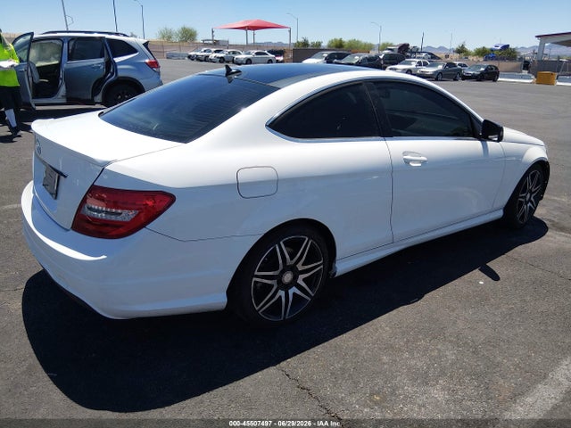Auction sale of the 2015 Mercedes-benz C 250, vin: WDDGJ4HB9FG405174, lot number: 45507497