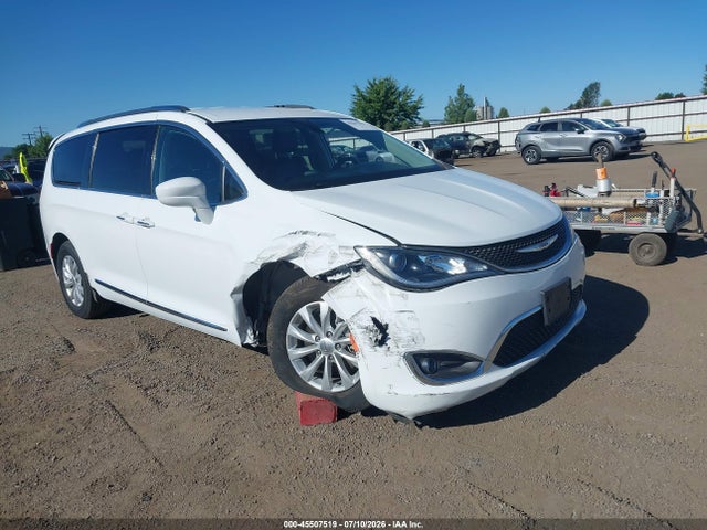 2019 2C4RC1BG4KR732428 головне зображення