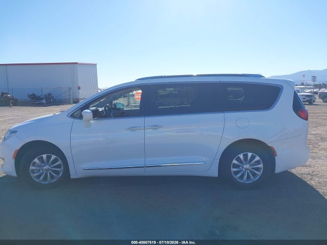 2C4RC1BG4KR732428 Chrysler Pacifica Touring L