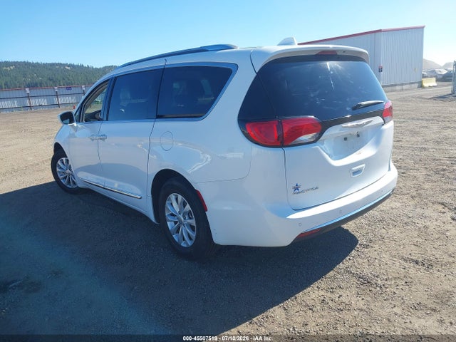 2C4RC1BG4KR732428 Chrysler Pacifica Touring L