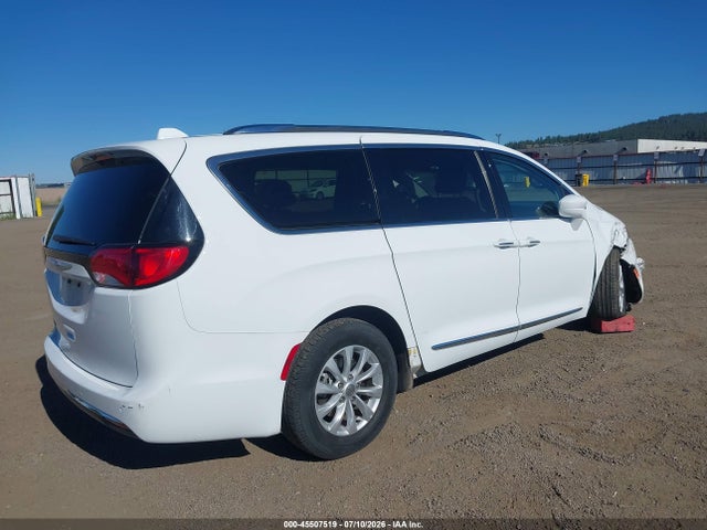 2C4RC1BG4KR732428 Chrysler Pacifica Touring L