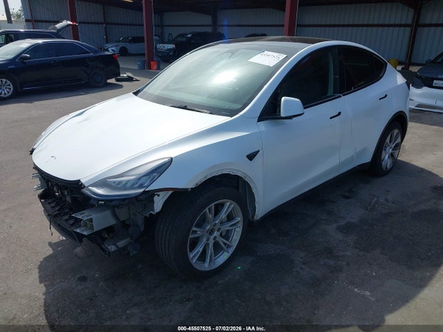 2023 Tesla Model Y Awd/long Range Dual Motor All-wheel Drive მანქანა იყიდება აუქციონზე, vin: 7SAYGDEEXPA041807, აუქციონის ნომერი: 45507525