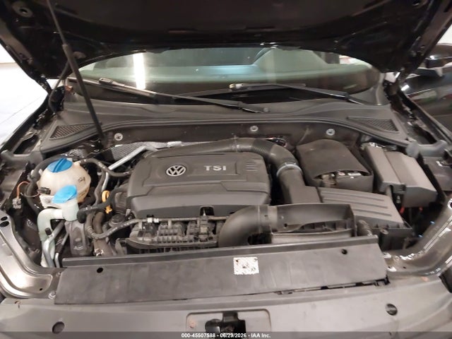 1VWAT7A39GC053069 Volkswagen Passat 1.8t S