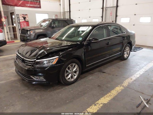 1VWAT7A39GC053069 Volkswagen Passat 1.8t S