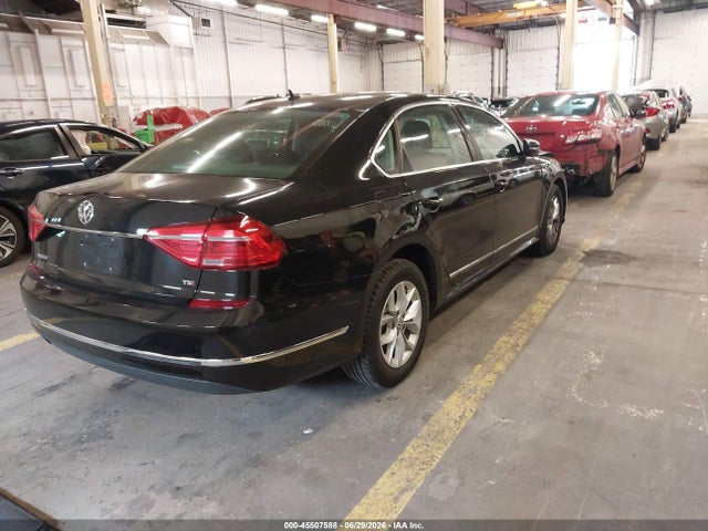 1VWAT7A39GC053069 Volkswagen Passat 1.8t S