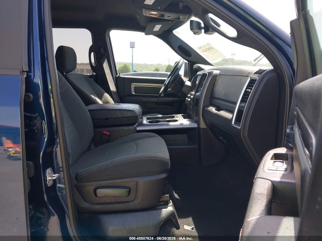 45507624 :رقم المزاد ، 1C6RR7LT6MS552342 vin ، 2021 Ram 1500 Classic Slt مزاد بيع