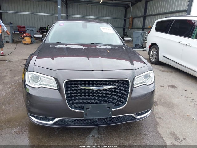 45507636 :رقم المزاد ، 2C3CCARG0GH217018 vin ، 2016 Chrysler 300 Limited مزاد بيع