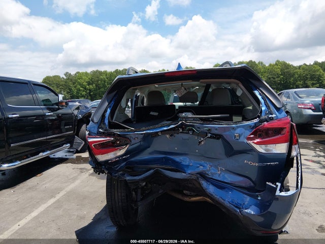 2021 Subaru Forester Premium მანქანა იყიდება აუქციონზე, vin: JF2SKAFC2MH500843, აუქციონის ნომერი: 45507717