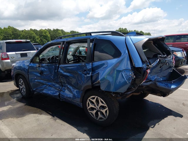 2021 Subaru Forester Premium მანქანა იყიდება აუქციონზე, vin: JF2SKAFC2MH500843, აუქციონის ნომერი: 45507717