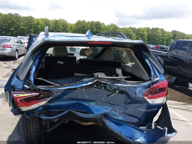 2021 Subaru Forester Premium მანქანა იყიდება აუქციონზე, vin: JF2SKAFC2MH500843, აუქციონის ნომერი: 45507717