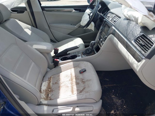 45507722 :رقم المزاد ، 1VWGT7A34HC036367 vin ، 2017 Volkswagen Passat 1.8t Se مزاد بيع
