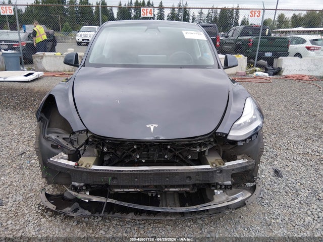 Продаж на аукціоні авто 2021 Tesla Model Y Long Range Dual Motor All-wheel Drive, vin: 5YJYGDEE6MF275020, номер лоту: 45507728