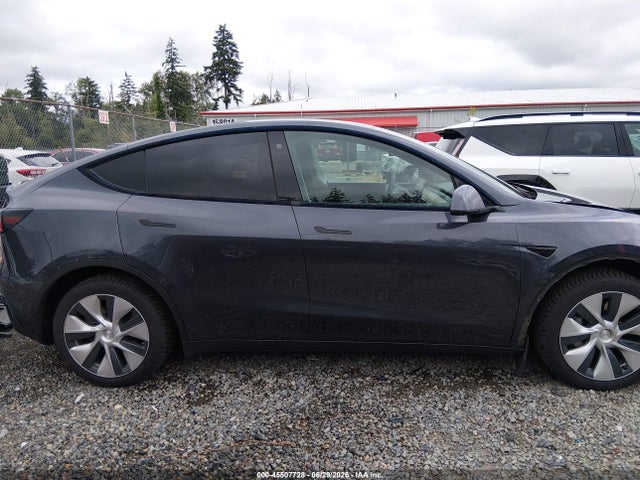 Продаж на аукціоні авто 2021 Tesla Model Y Long Range Dual Motor All-wheel Drive, vin: 5YJYGDEE6MF275020, номер лоту: 45507728