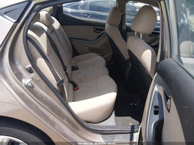 2016 Hyundai Elantra Se მანქანა იყიდება აუქციონზე, vin: 5NPDH4AE7GH701627, აუქციონის ნომერი: 45507736