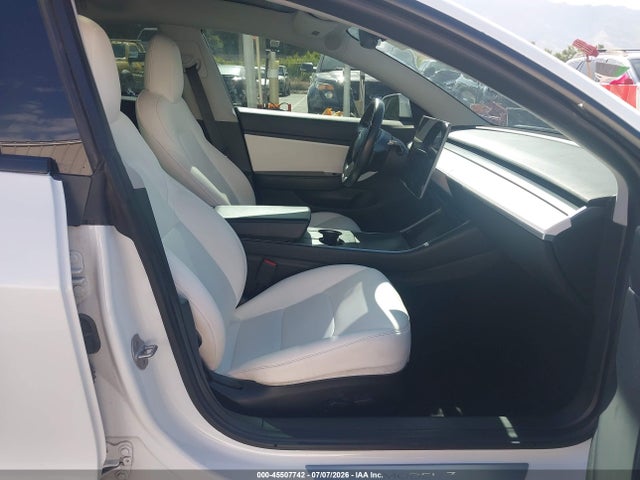 45507742 :رقم المزاد ، 5YJ3E1EB9JF100065 vin ، 2018 Tesla Model 3 Long Range/performance مزاد بيع