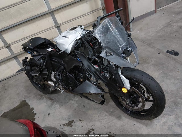 Продаж на аукціоні авто 2026 Kawasaki Ex650 P, vin: ML5EXEP11TDAH1906, номер лоту: 45507768