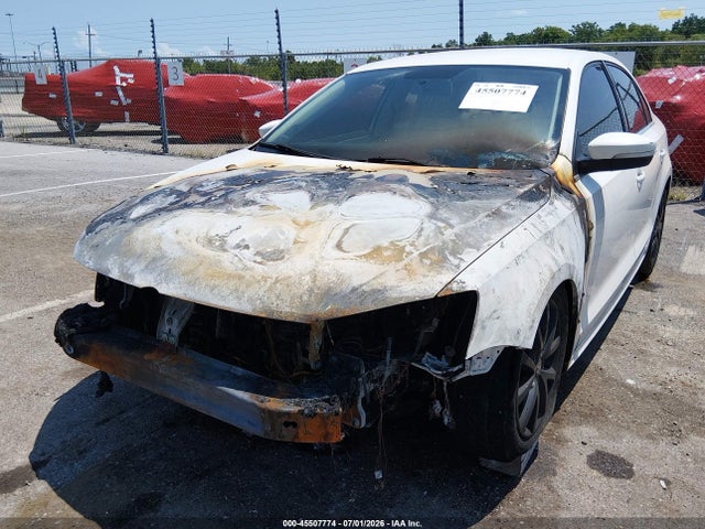 2013 Volkswagen Jetta 2.5l Se მანქანა იყიდება აუქციონზე, vin: 3VWDX7AJ0DM448574, აუქციონის ნომერი: 45507774