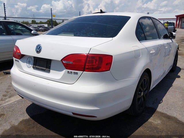 2013 Volkswagen Jetta 2.5l Se მანქანა იყიდება აუქციონზე, vin: 3VWDX7AJ0DM448574, აუქციონის ნომერი: 45507774