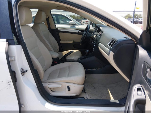 2013 Volkswagen Jetta 2.5l Se მანქანა იყიდება აუქციონზე, vin: 3VWDX7AJ0DM448574, აუქციონის ნომერი: 45507774