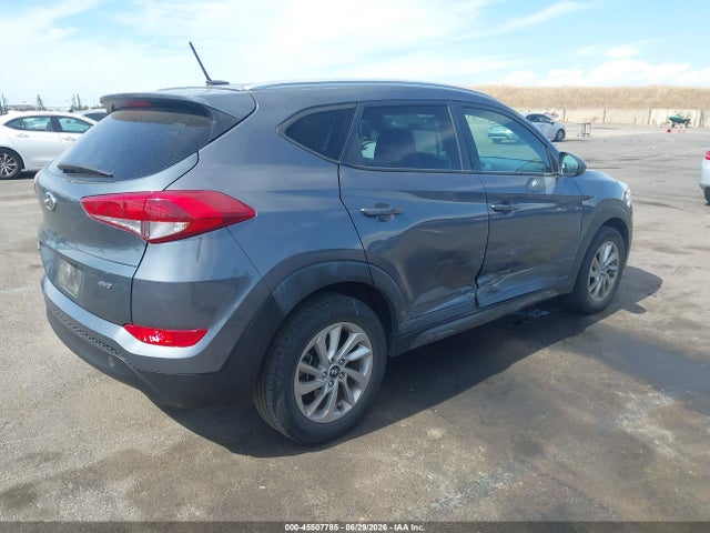 Hyundai TUCSON SE 2016 KM8J3CA46GU109480 Image 4