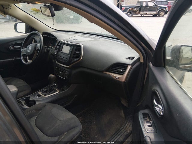 Продажа на аукционе авто 2016 Jeep Cherokee Latitude, vin: 1C4PJMCB6GW375351, номер лота: 45507800
