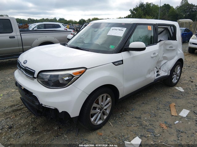 KIA SOUL + 2018 KNDJP3A52J7522536 Image 2