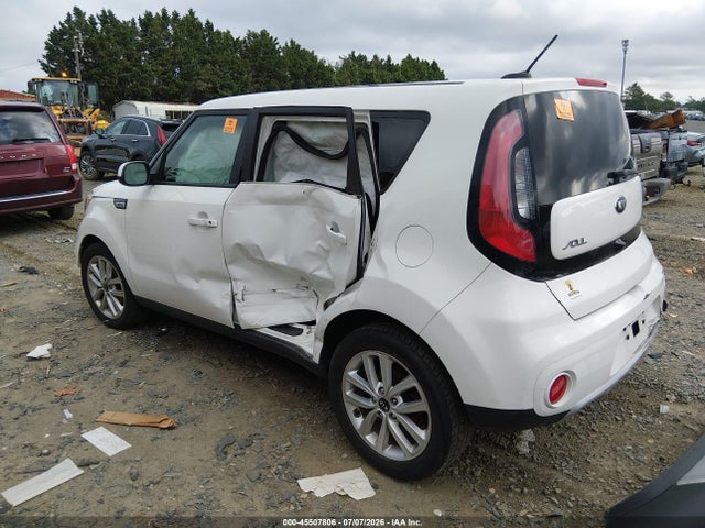 KIA SOUL + 2018 KNDJP3A52J7522536 Image 3