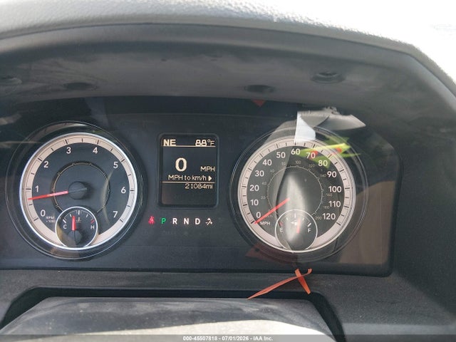 45507818 :رقم المزاد ، 1C6RR6KGXJS298628 vin ، 2018 Ram 1500 Tradesman  4x2 5'7 Box مزاد بيع