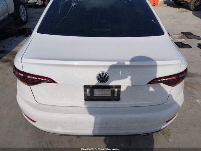 Продажа на аукционе авто 2019 Volkswagen Jetta 1.4t R-line/1.4t S/1.4t Se, vin: 3VWC57BU1KM139090, номер лота: 45507827