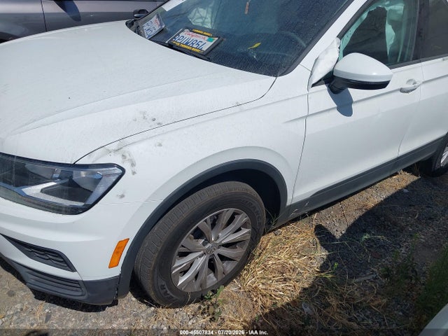 3VV1B7AX3LM055810 Volkswagen Tiguan 2.0t S