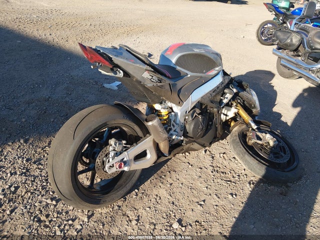 Aprilia Rsv4 1100 2021 ZD4KYUA06MS000137 Image 4