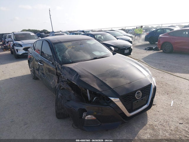 45507863 :رقم المزاد ، 1N4BL4DV9NN368383 vin ، 2022 Nissan Altima Sv Fwd مزاد بيع
